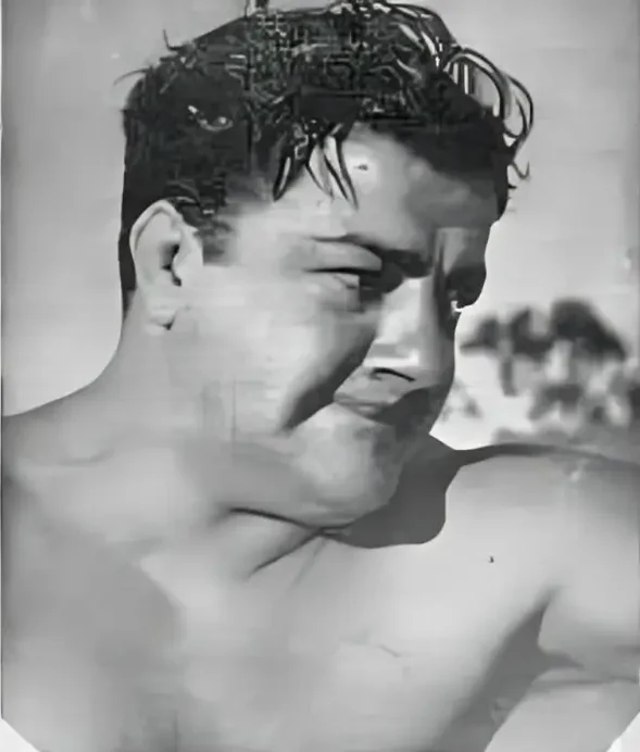 Euclydes Hatem the creator of Luta Livre Esportiva which is the type of jiu-jitsu